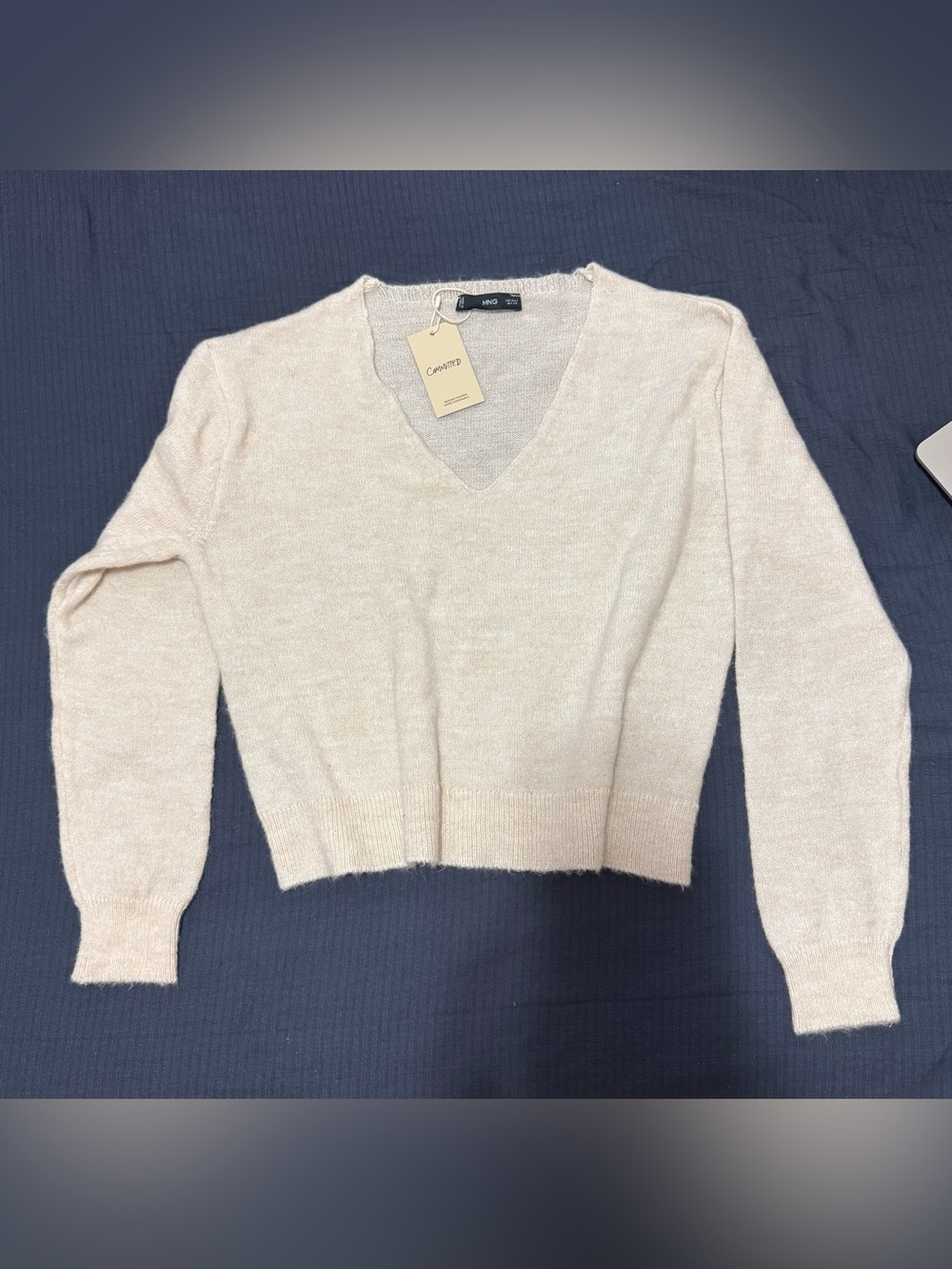 Mango Light Beige V-Neck Cropped Knit Sweater